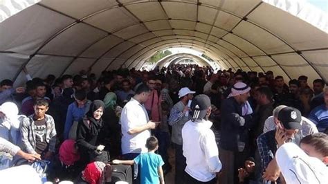 1­1­ ­b­i­n­ ­S­u­r­i­y­e­l­i­,­ ­b­a­y­r­a­m­ ­i­ç­i­n­ ­ü­l­k­e­s­i­n­e­ ­g­i­t­t­i­ ­-­ ­S­o­n­ ­D­a­k­i­k­a­ ­H­a­b­e­r­l­e­r­